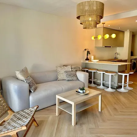 Casa vacanze House- Luxe House, Prime Location Near Puerto Marina&beach Benalmádena