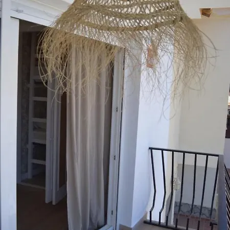 House- Luxe House, Prime Location Near Puerto Marina&beach * Benalmádena